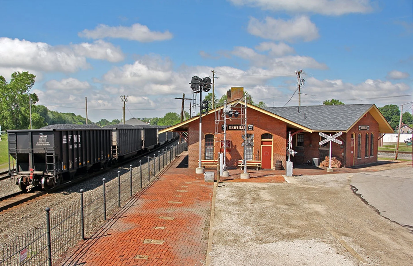 Commercial Roofing Contractors Orrville, OH